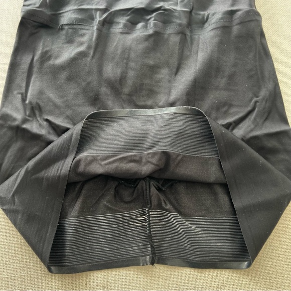 NAOMI & NICOLE Luxe Shaping Hi Waist Half Slip - Picture 4 of 6